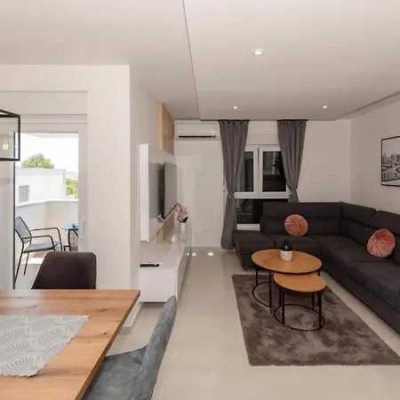 Penthouse Paola- Modern And Luxury In Zadar