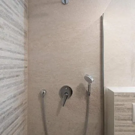 Appartamento Penthouse Paola- Modern And Luxury In *