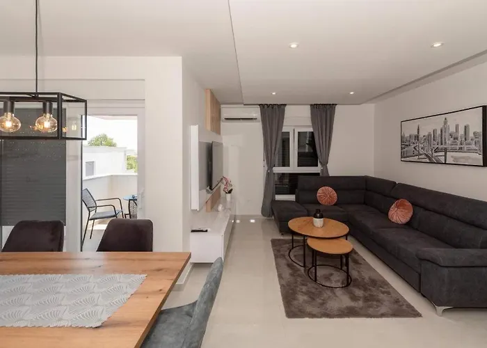 Penthouse Paola- Modern And Luxury In Zadar