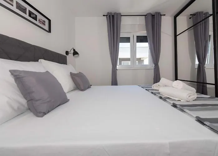 Lägenhet Penthouse Paola- Modern And Luxury In